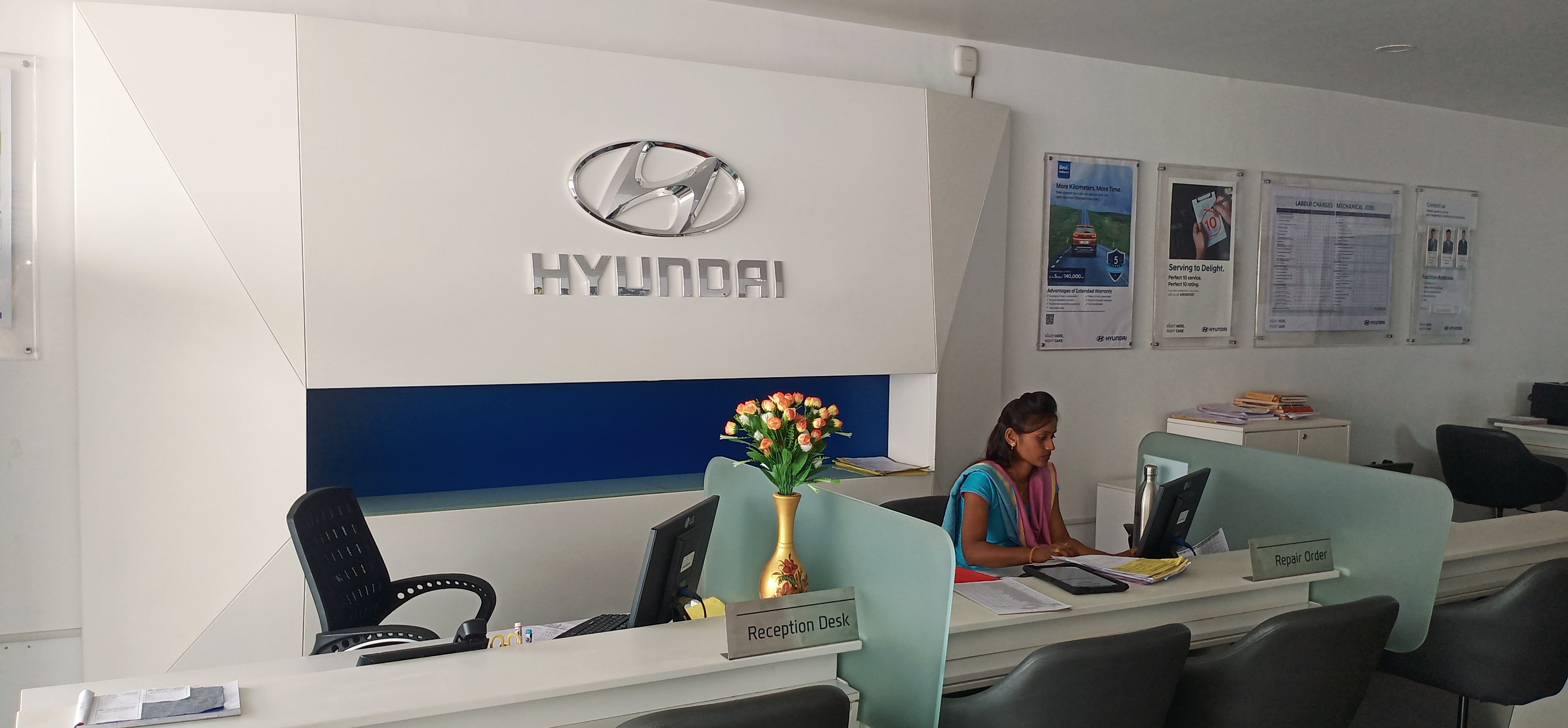 Hyundai Gallery